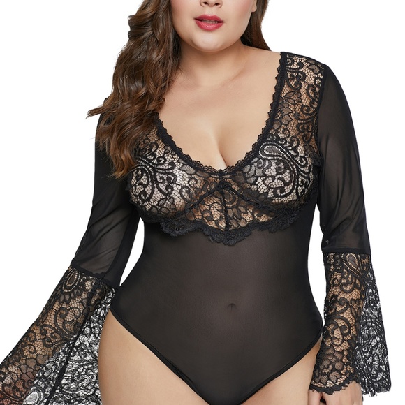 Plus Size Black Lace/Mesh Teddy - Picture 2 of 4